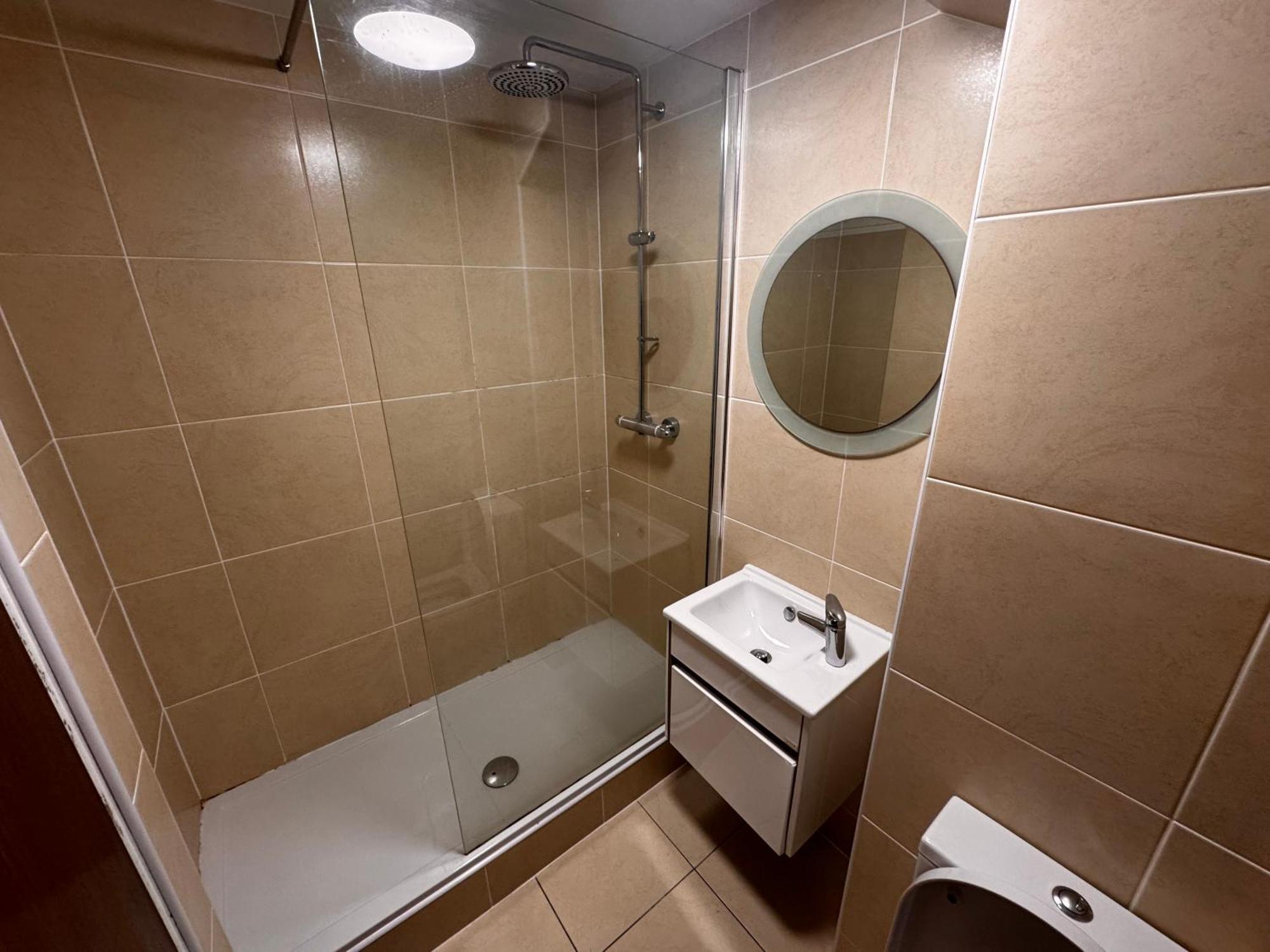 Lnychgate Court Homestay
